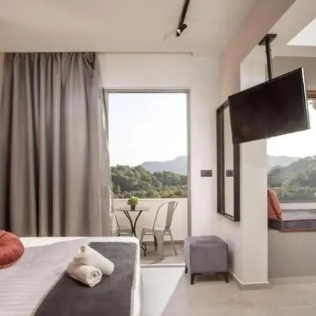 Отель The Palms Concept Adults Only 16 3*