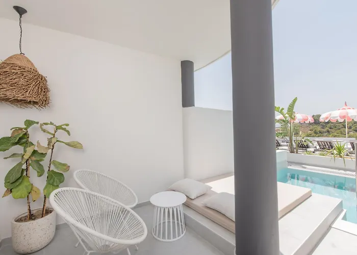 Отель The Palms Concept Adults Only 16 3*